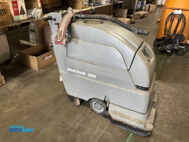 Lot 2-94827 - Walk behind janitorial speed scrub 2601 floor scrubber - runs but needs battery
