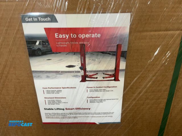 Lot 2-40112 - New SDLANCH Model TPL Two Post Lift, 4500 KG Lifting Capacity, 1800mm Lifting Height, 220/380 Volt E...
