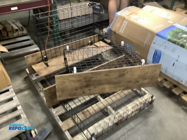 Lot 2-67927 - Metal Lot of (4) Metal and wooden drawers on wheels 29” x 22” x 5”