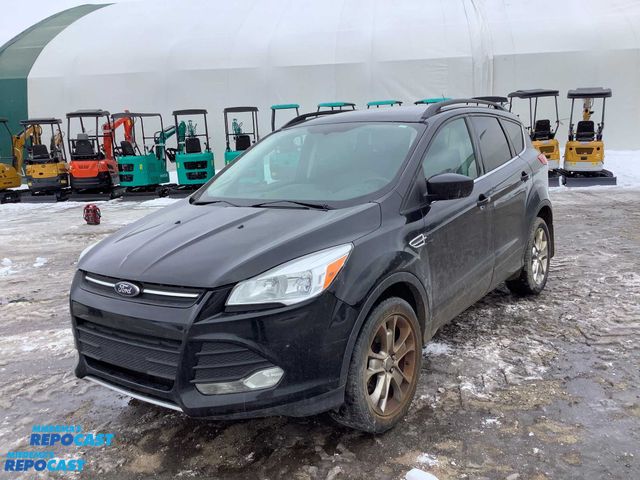 Lot 2-91590 - 2016 Ford Escape SE SUV 4x4