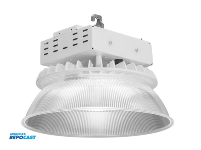 Lot 2-17124 - Holophane leader lighting solutions Phuzion TM PHG watts LED Asvolts