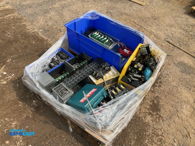 Lot 2-18530 - Skid Lot of Circuit Breakers, Fuse Boxes, and More