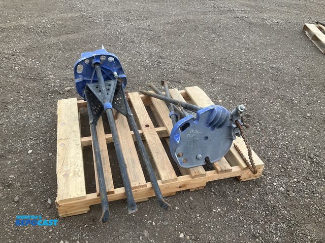 Lot 2-43707 - (2) Westward 22XP94 pipe stands, 1/8” to 6”, used
