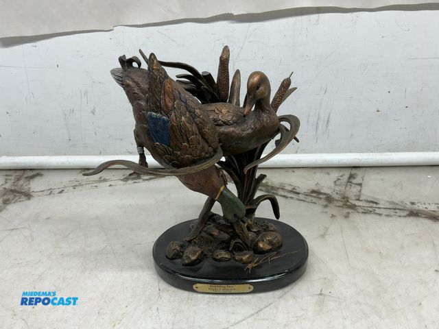 Lot 2-53656 - Marc Pierce “Dabbling Duo” Bronze Duck Sculpture(DOBSON)