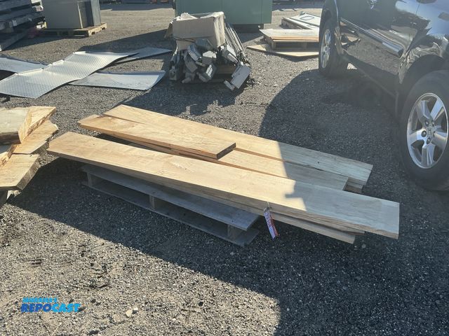 Lot 2-79308 - 8 Pcs Spalted Hard Maple