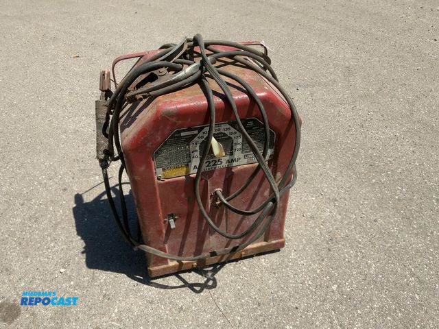 Lot 2-22713 - Lincoln Electric 225 AMP Stick Welder, 230 Volt Single Phase, has leads, Works