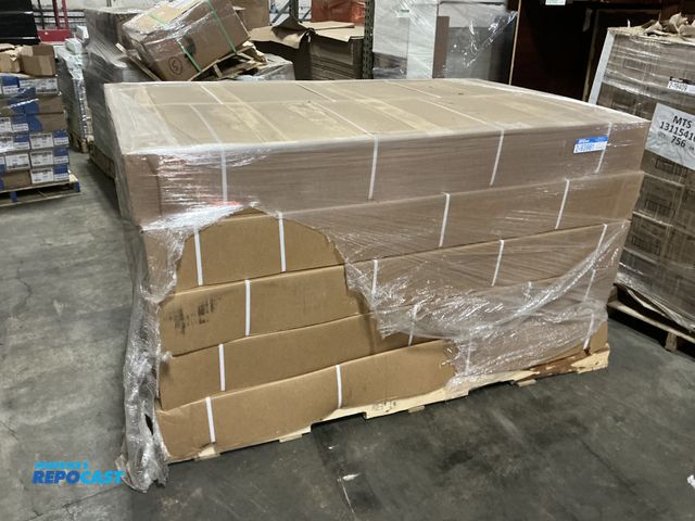 Lot 2-93961 - 10 2019 Ford Ranger tonneau coversfor 5’ beds.