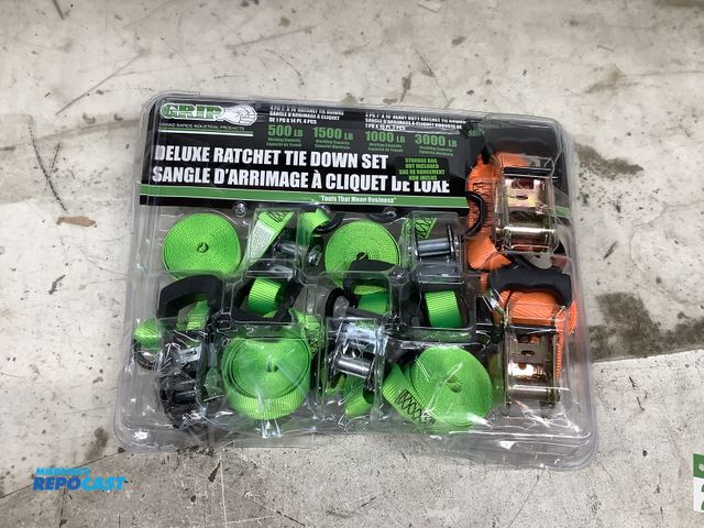 Lot 2-69350 - 6pc deluxe ratchet tie down set: (2) 1" x 10' HD and (4) 1" x 14'