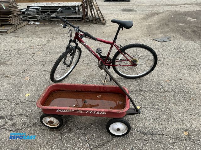 Lot 2-33723 - Huffy Bike &amp; Radio Flyer Wagon