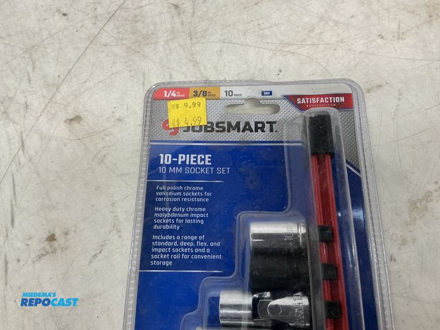 Lot 2-23079 - Jobsmart 10mm 10pc Assortment Socket Set 2352159