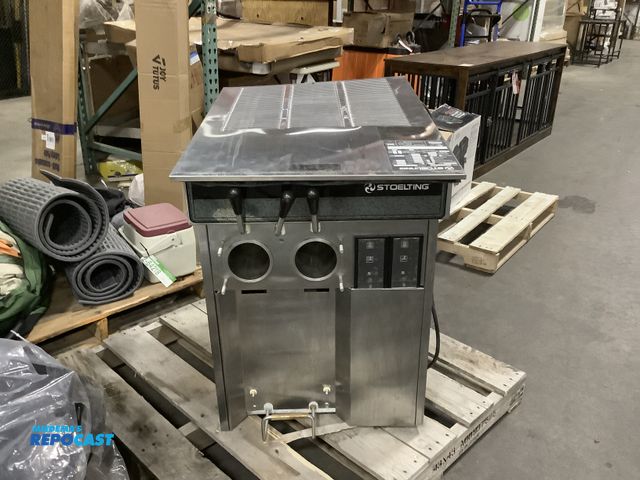 Lot 2-64373 - Stoelting E131-38 soft serve ice cream machine- good condition has 2 brand new electric motors