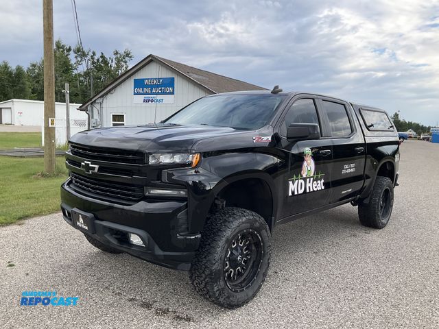 Lot 2-61921 - 2019 Chevrolet Silverado 1500 RST Crew Cab Pickup Truck 4x4