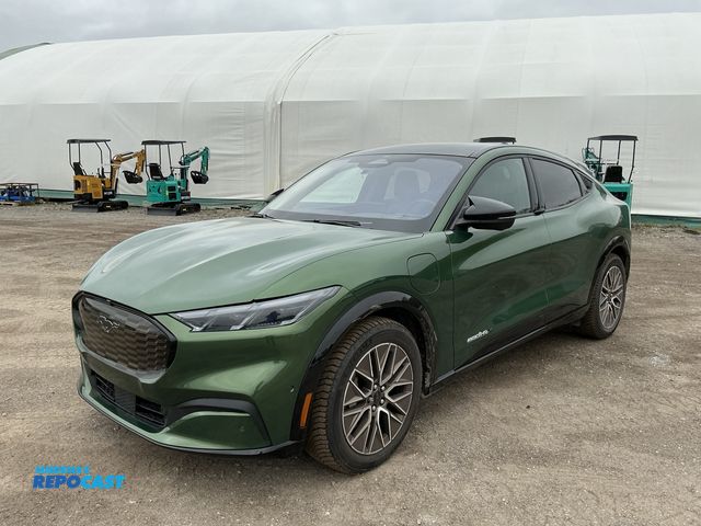 Lot 2-90121 - 2024 Ford Mustang Mach-E Premium AWD All Electric SUV AWD