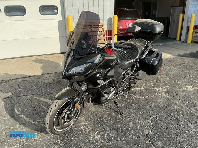 Lot 2-76212 - 2015 Kawasaki Versys 1000 LT Motorcycle