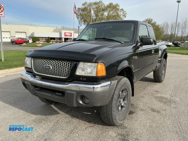 Lot 2-61021 - 2001 Ford Ranger XLT Extended Cab Pickup Truck 4x4