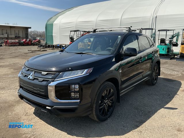 Lot 2-40994 - 2024 Mitsubishi Outlander Sport 2.0 ES SUV 4x4