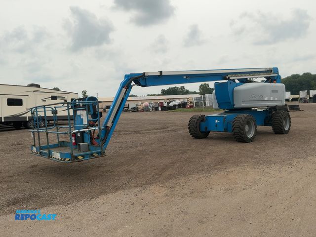 Lot 2-40376 - 2016 Genie Z-80/60 4x4 Boom Lift