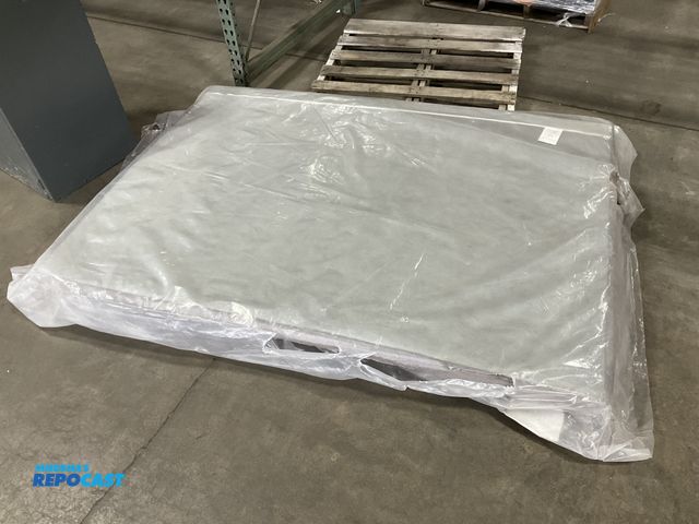 Lot 2-63173 - New Miscellaneous Mattress Gray