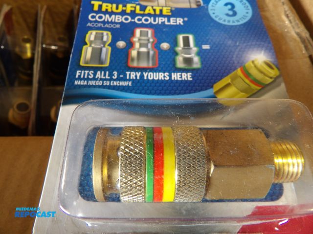 Lot 2-53097 - lot of (40) new Tru-flate combo couplers, 1/4" MNPT-1/4" universal design