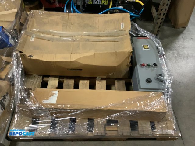 Lot 2-27125 - Lot of (1) SquareD safety switch/electrical box, (1) AC Combo motor starter, and (1) wire way sectio...