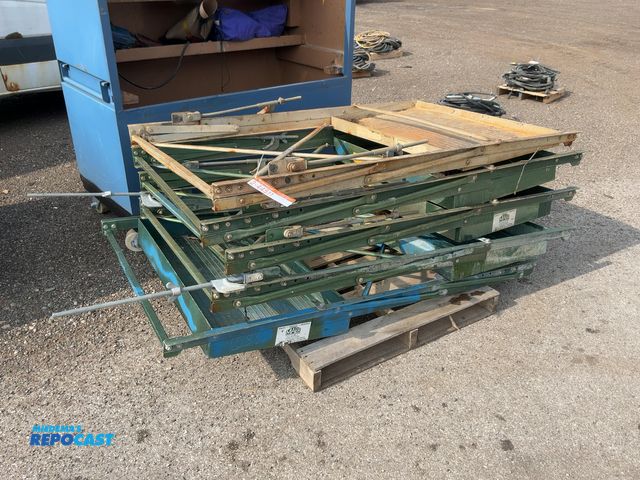 Lot 2-44511 - (5) Used Angels Wings Work Platforms used for suspended scaffolding, four are Nisso Model IV and one...