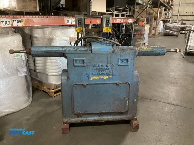 Lot 2-77150 - Hammond Machinery Buffing Machine with Magnetek 230V, 7.5HP, 3 Phase Motor