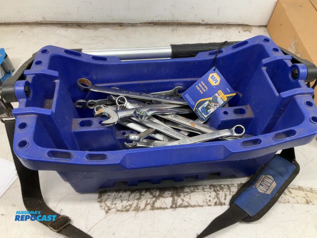 Lot 2-15586 - NAPA 22-1/2”x10-1/2”x9-1/2” flex tote full of assorted Snap-On and Bluepoint wrenches