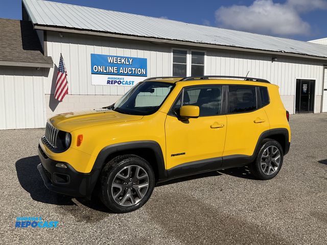 Lot 2-61100 - 2017 Jeep Renegade Latitude SUV 4x4