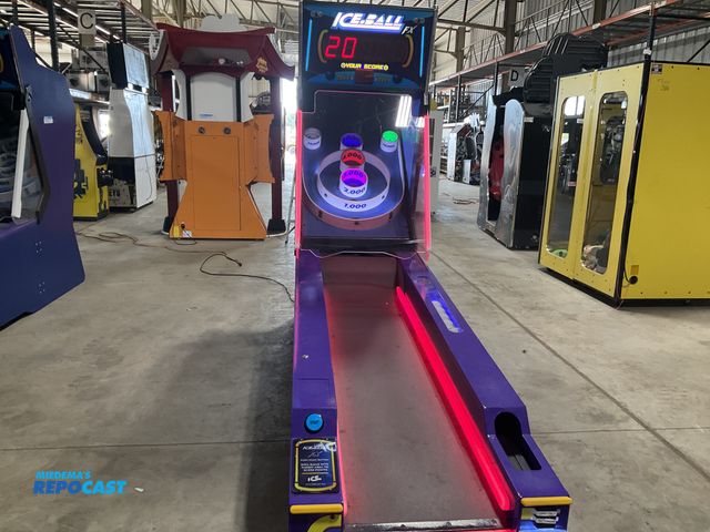 Lot 2-90916 - Innovation Concepts Entertainment AR1400X Ice Ball FX Game