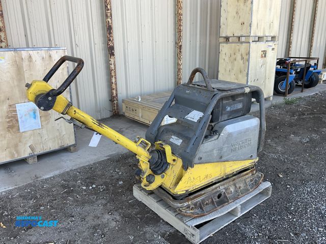 Lot 2-31752 - 2010 Wacker Neuson Vibroplate DPU 6555He Reversible Vibratory Plate Compactorv