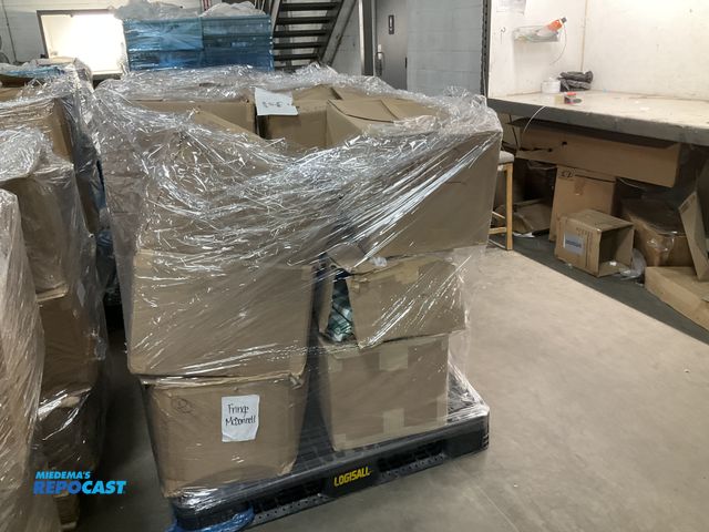 Lot 2-71984 - Skid lot of various boxes with assorted colored and patterned fabric and linen pieces