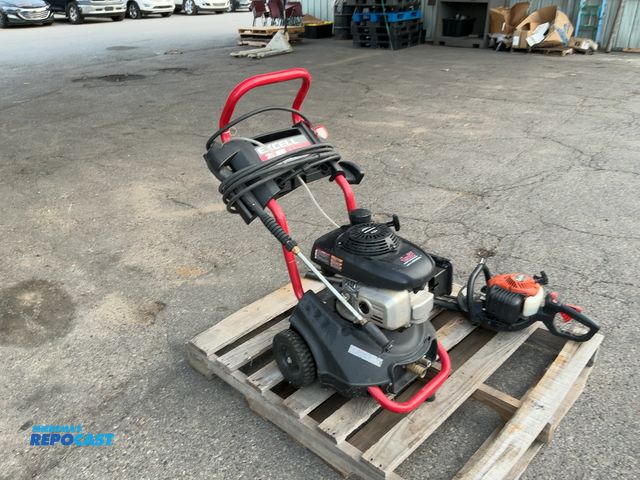 Lot 2-96318 - Excell 2500psi max Portable Gas Powered Recoil Start Pressure washer