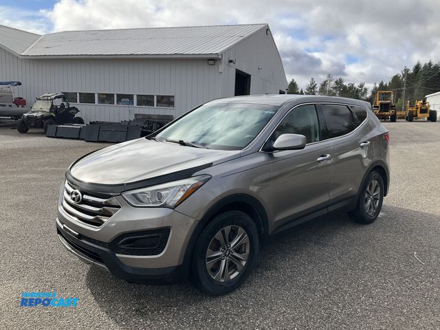 Lot 2-61240 - 2016 Hyundai Santa Fe Sport SUV AWD