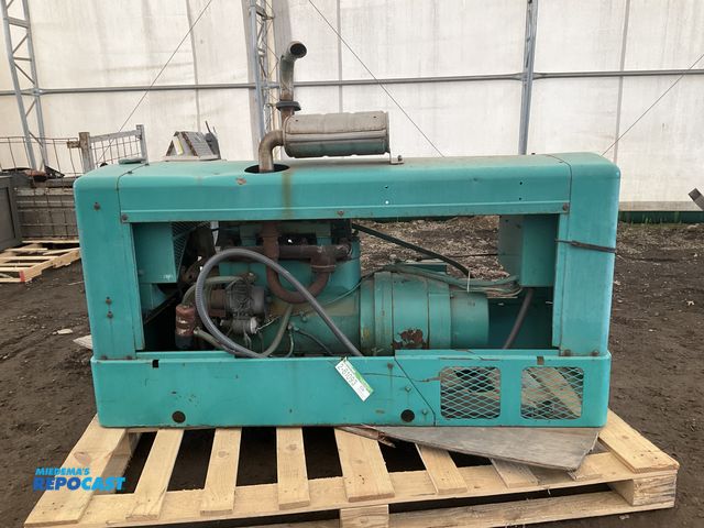 Repocast.com - Lot 2-61093 - Onan 15.0 RJC-4R Gas Powered Electric ...