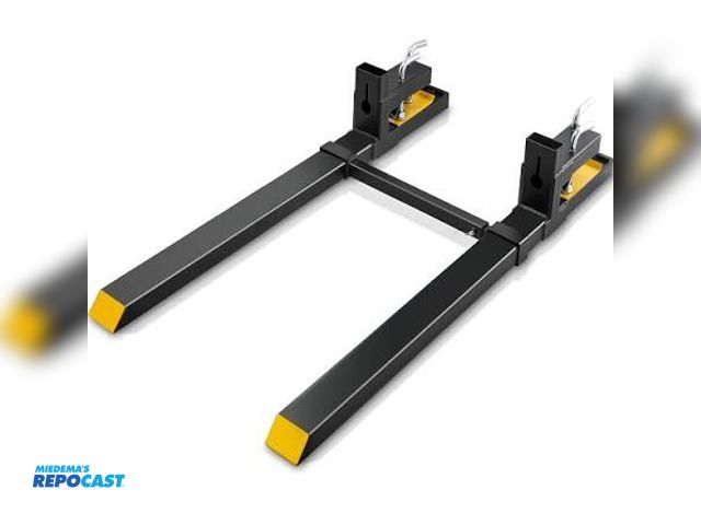 Lot 2-35639 - Lot of (1) Vevor pallet fork new black holds 2000 pounds