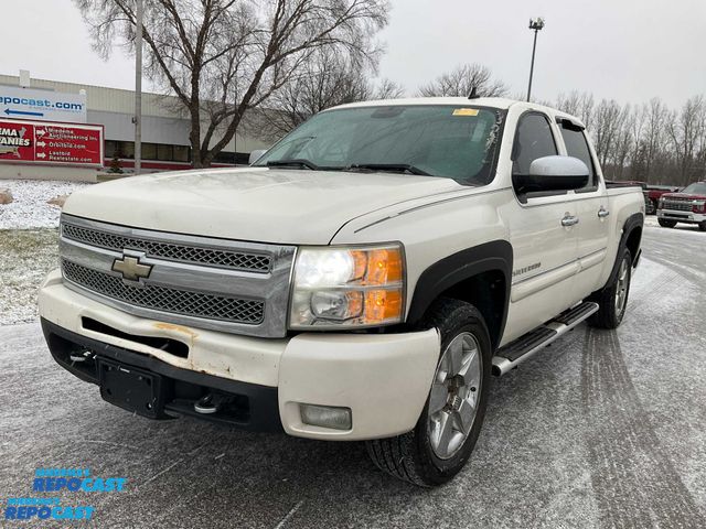 Lot 2-93839 - 2011 Chevrolet Silverado 1500 LTZ Crew Cab Pickup Truck 4x4