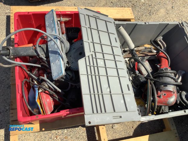 Lot 2-99250 - Skid lot of various air and electric tools.
