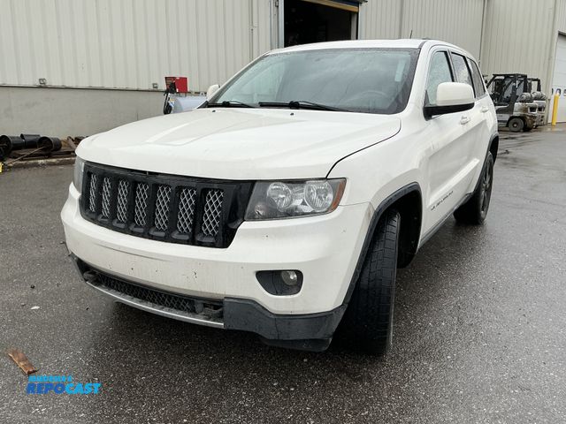 Lot 2-93044 - 2012 Jeep Grand Cherokee Laredo 4WD SUV