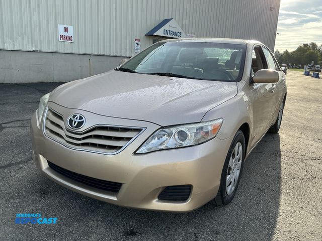 Lot 2-27031 - 2010 Toyota Camry LE Sedan FWD