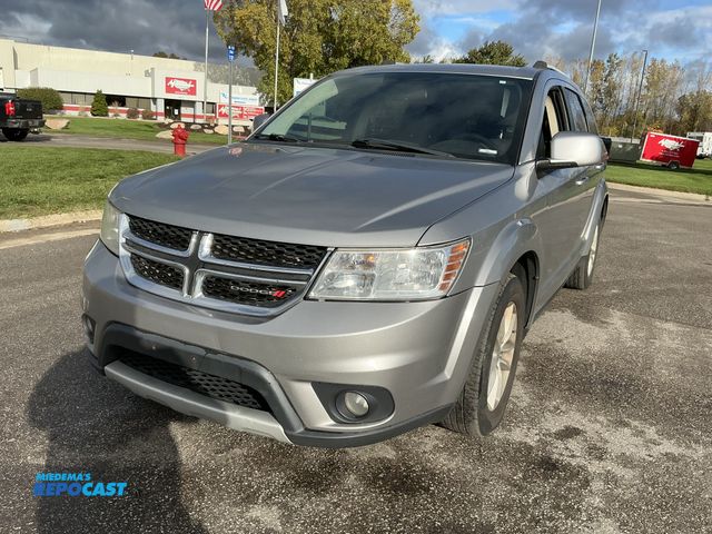 Lot 2-23205 - 2017 Dodge Journey SXT SUV AWD
