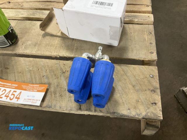 Lot 2-42454 - New/unused Quadruple Turbo Nozzle Pressure Washer Attachment