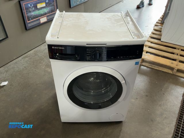 Lot 2-11545 - Scratch & Dent West Bend WB220FLWVW Front-Load Washer
