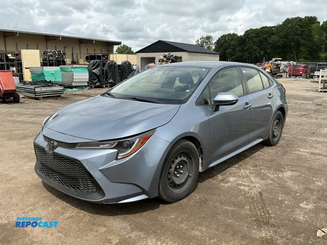 Lot 2-90322 - 2020 Toyota Corolla LE Sedan FWD