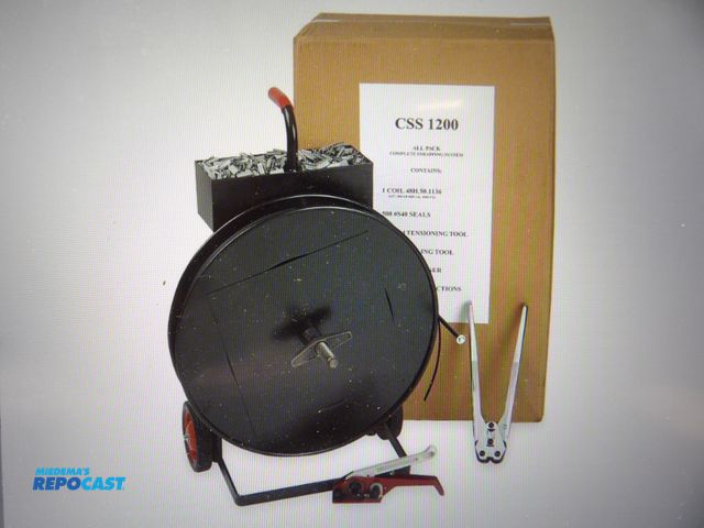 Lot 2-53964 - Plastic Strapping kit, includes Cart,
Sealer, Seals! Strapping, and tensioner,
1/2" Strap wd., 500lb...