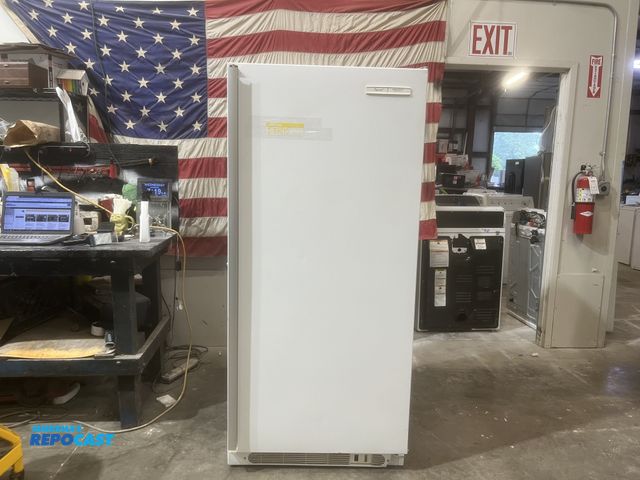 Lot 2-59010 - Imperial freezer Upright Freezer heavy duty commercial quality super freeze  super defrost freezer b...