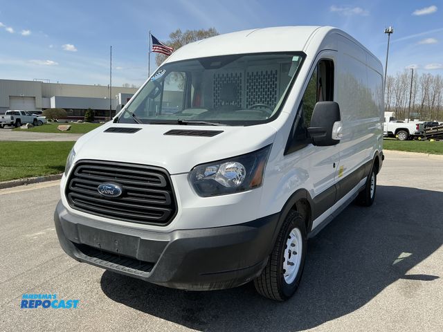 Lot 2-79733 - 2019 Ford Transit 150 Van Med. Roof w/Sliding Pass. 148-in. WB Cargo Van RWD