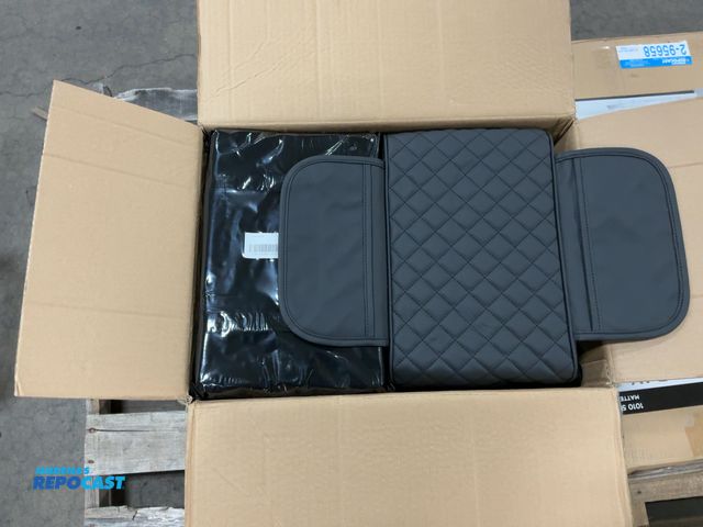 Lot 2-99195 - Lot of (18) Car Arm Rests.
