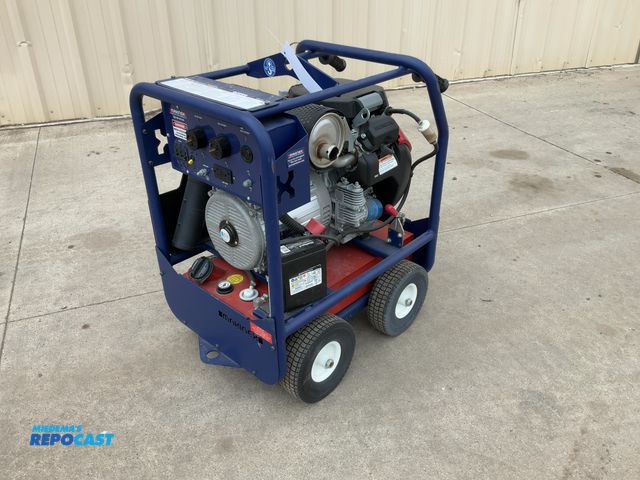 Lot 2-91914 - Makinex GEN-16P-MS-240 Generator 16KW, 240V Portable Gas Powered Electric Start
