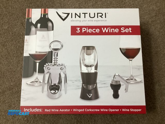 Lot 2-77658 - New New Vinturi 3 Piece Wine Set. Red Wine Aerator, Winged Corkscrew Wine Opener, and Wine Stopper.