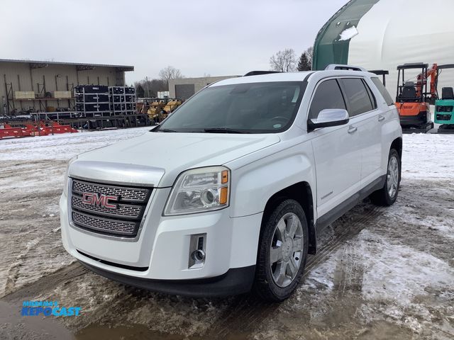 Lot 2-61022 - 2012 GMC Terrain SLT2 SUV FWD